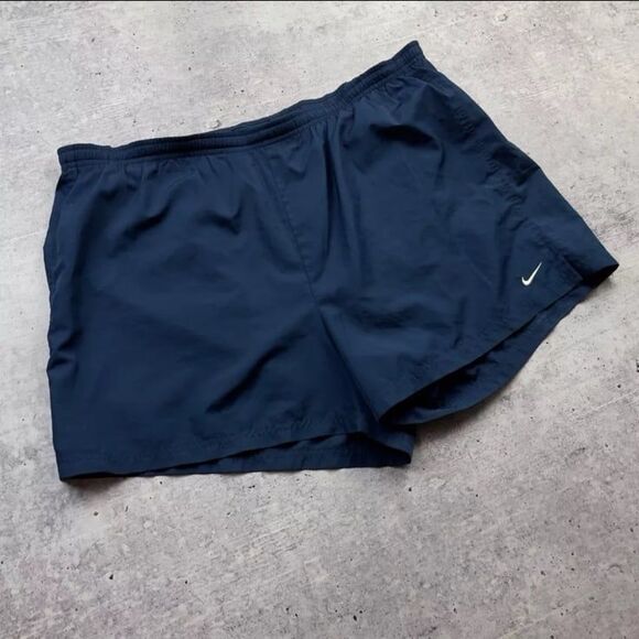 Vintage Nike pull on shorts